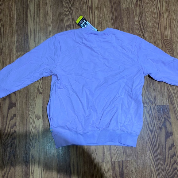 Brand new Fila long sleeve - Picture 3 of 3
